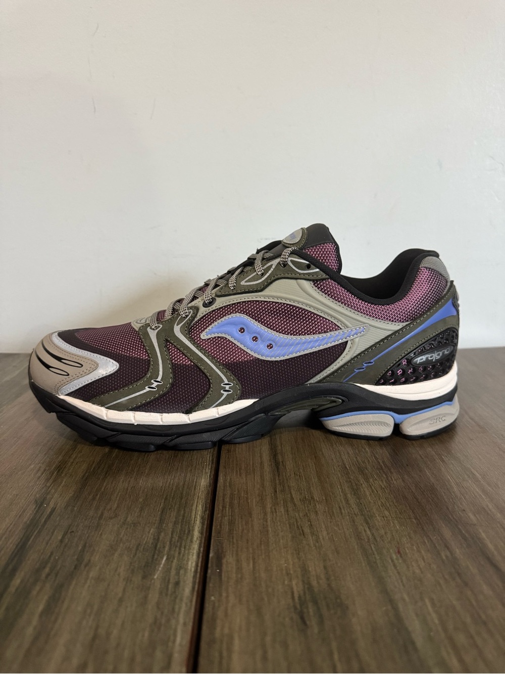 SAUCONY PROGRID TRIUMPH 4 FIG BLUE MEN SHOES
